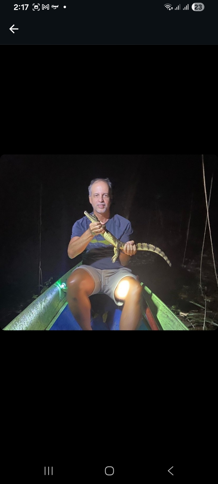 Focagem noturna de jacaré com Miguel